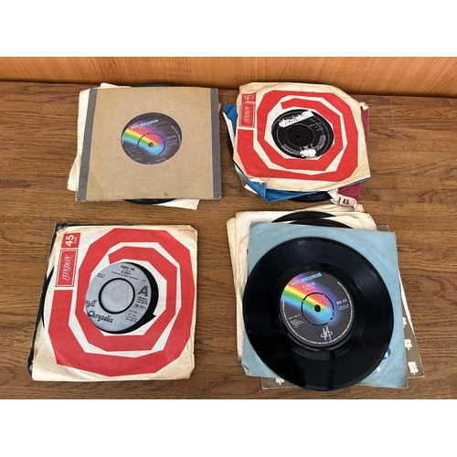 173 - x20 Vintage Vinyl Records 45rpm