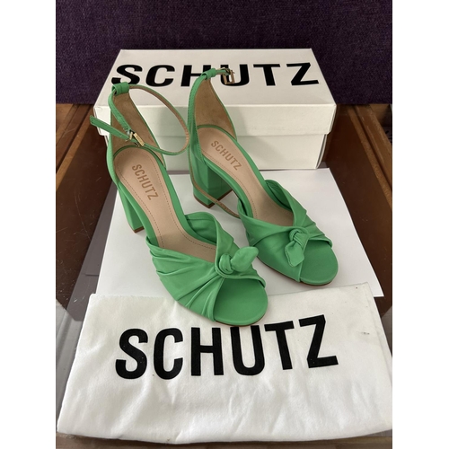 169 - Pair of Schultz Ladies High Heel Leather Green Shoes Size 37 (Unused)