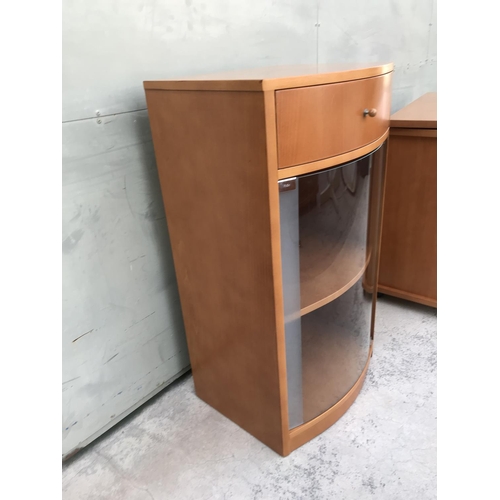 174 - Vintage Display Cabinet/Small Vitrine with Drawer (50 W. x 40 D. x 91cm H.)