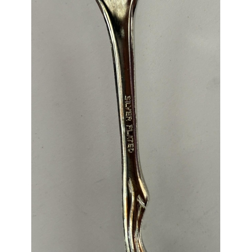 546 - Set of 6 Vintage Silver Plated Dessert Forks