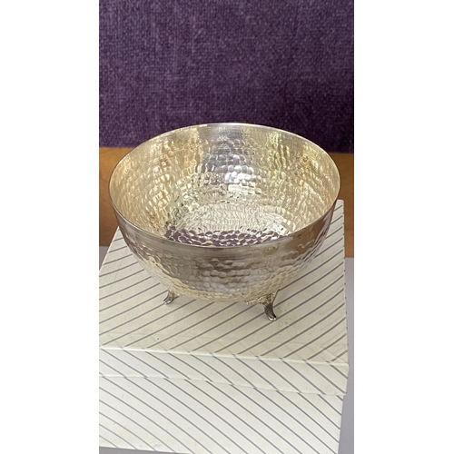 16 - Silver 830 Hammered Footed Candy Bowl (88.8gr)