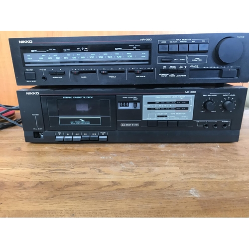 612 - Nikko NR-350 Retro AM/FM Stereo Receiver Amplifier and Nikko ND-350 Stereo Cassette Deck