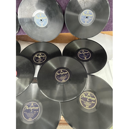 62 - Collection of 12 Vintage Greek Parlophone Gramophone Records 78rpm