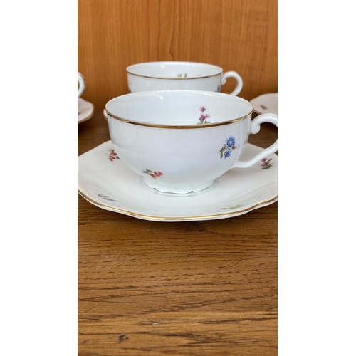 17 - Vintage Czechoslovakian Porcelain China Tea/Coffee Set of 6 Cups and Saucers