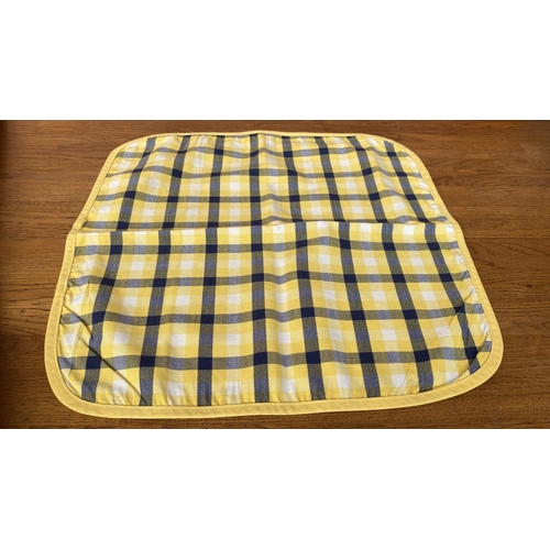 20 - Checkered Cotton Round (1.80) Double Sided Table Cloth and 8 Matching Placemats