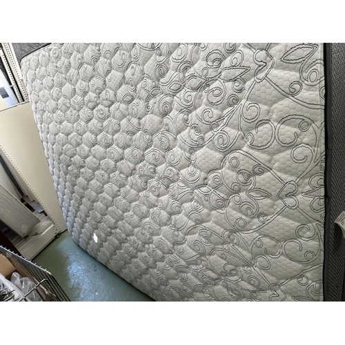 35 - 'Visionary Sleep LLC' American Double Mattress (150 x 200cm) - Code AM6755P