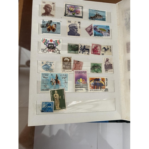 369 - Album of Worldwide Stamps