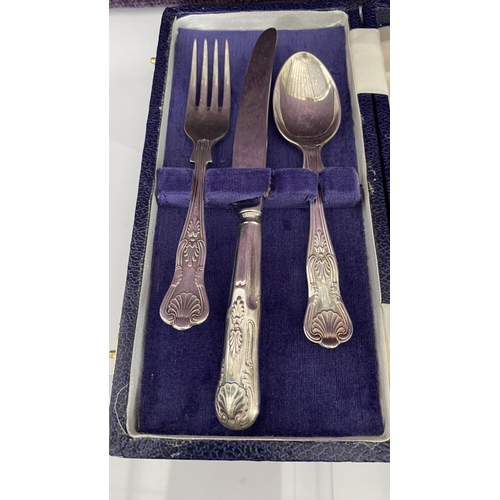 452 - Vintage Sheffield  England Child's EPNS Cutlery Set in Original box