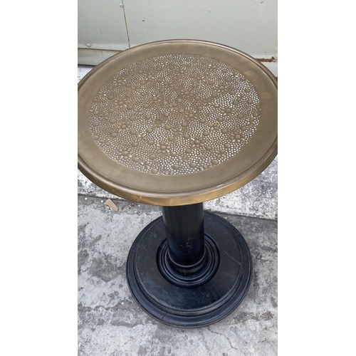 12 - Art Deco Circular Pedestal on Wooden Black Lacquered Base Side/Lamp Table (68cm H.)