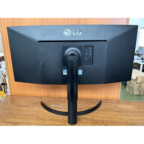 25 - LG 34BL85C-B Large (81cm W.) Concave Display Unit (Untested, No Power Adaptor) - Code DEA Ser. 20MXR... 