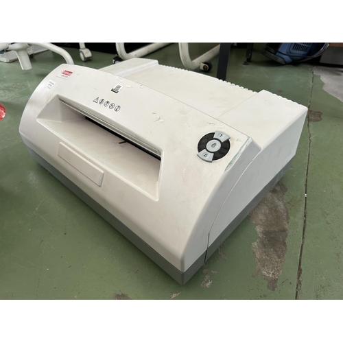 19 - Intimus 120 CC6 Shredding Machine (Untested) - Code AM6920R