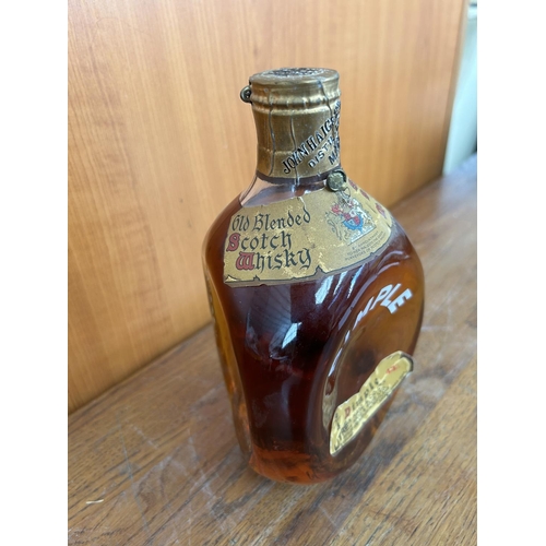 20A - Dimple Old Blended Scotch Whisky 3/4Ltr