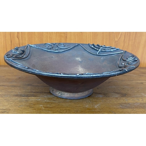 536 - Fine Art Clay Pottery Bowl with Silver 925 Details