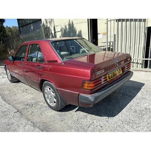 100 - Mercedes 190E Classic Automatic Car, Reg. EZB274, 1993, MOT to 14/10/2025  Red Metallic Paint, 84.40... 