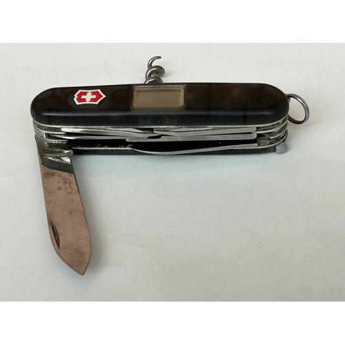 18 - Original Victorinox Swiss Pocket Knife