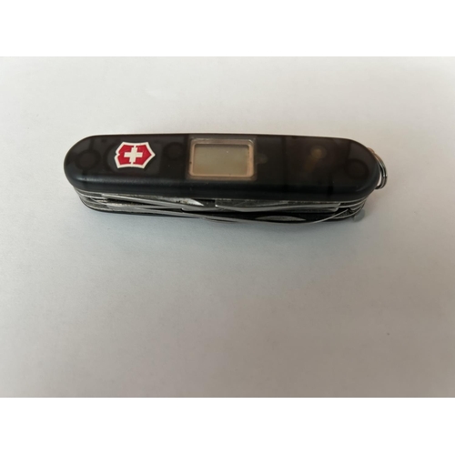 18 - Original Victorinox Swiss Pocket Knife