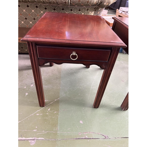 11 - Drexel Heritage Cherry Wood Occasional Table with Drawer