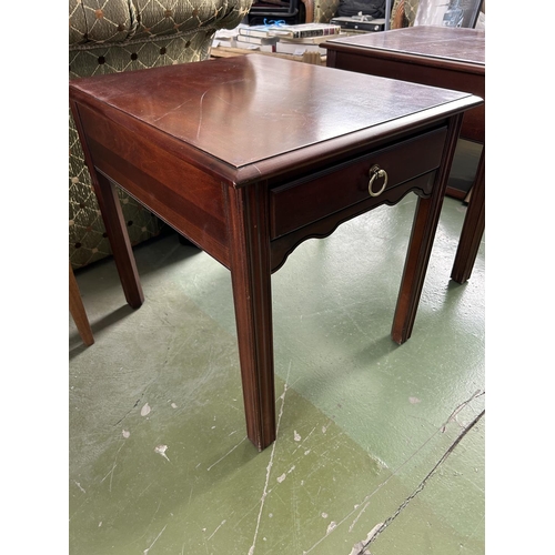 11 - Drexel Heritage Cherry Wood Occasional Table with Drawer