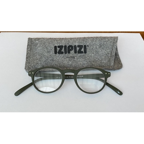 246 - Small Size Kaki Green Izipizi Paris Reading Glasses