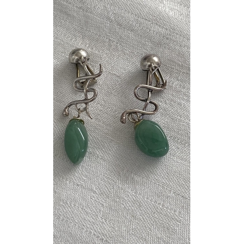 102 - Art Deco Green Natural Gem Stone Drop clip on Earrings