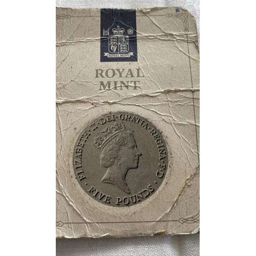 292 - H.M. The Queen 90th Birthday and 1992 Royal Mint Savers Medals