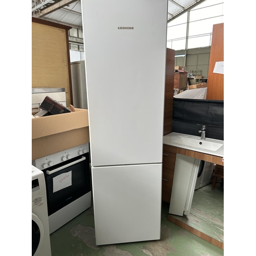 141 - Liebherr Class SN-T Freestanding 2-Door Fridge-Freezer (60 W. x 65 D. x 200cm H.)