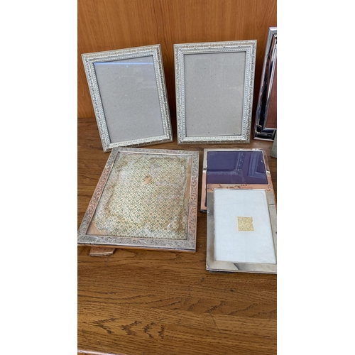 186 - Collection of Vintage Photo Frames