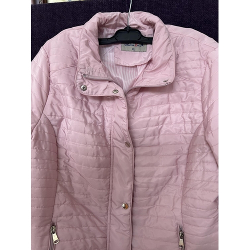 286 - Andrea Lee Italy Women's Pink Jacket Size XL