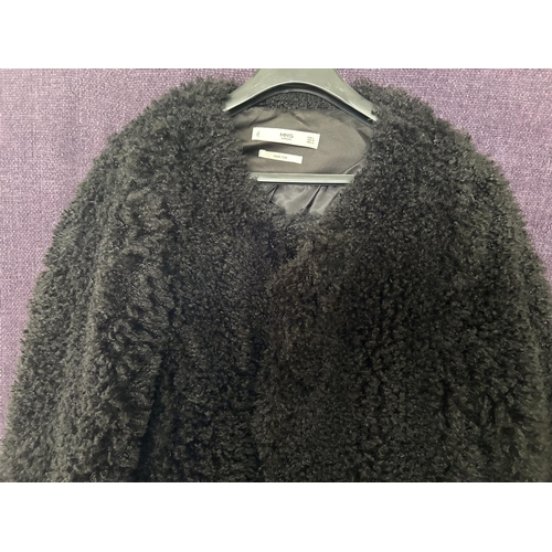 287 - MNG Casual Women's Black Faux Fur Jacket Size L (Unused)