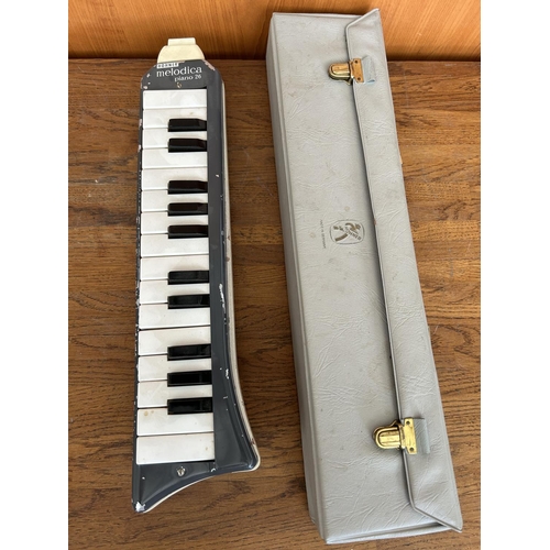 179 - Vintage Metal Hohner Melodica