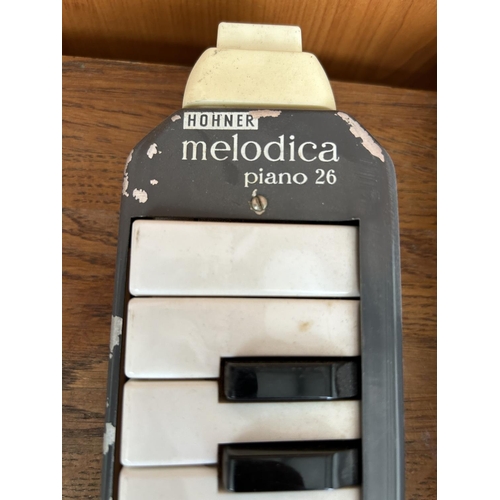 179 - Vintage Metal Hohner Melodica