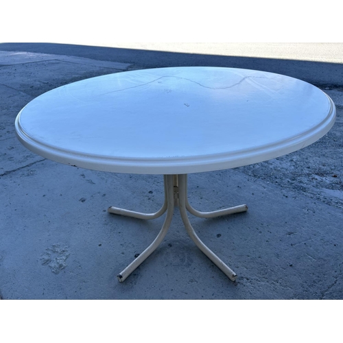 606 - White Circular Garden Table