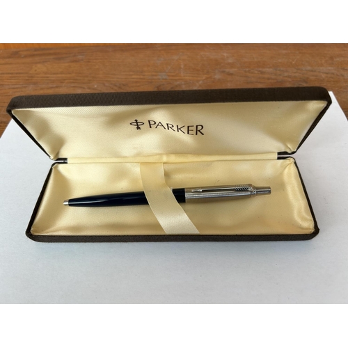 118 - Collectable Parker Ball Pen in Box