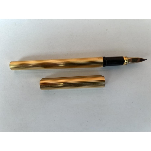 39 - St. Dupont Fountain Pen with 18k Gold Nib