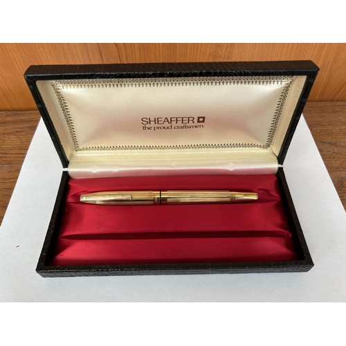 40 - Sheaffer Collectable Fountain Pen with 14k Gold Nib