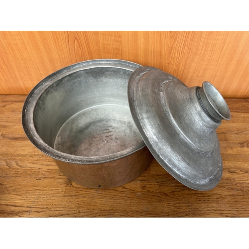 284 - Vintage Traditional Cyprus Copper Pan (30cm Diameter)