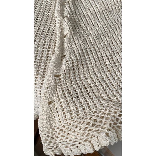 527 - Vintage Hand Crocheted Round Table Cloth (Unused - Appr. 180cm Diameter)