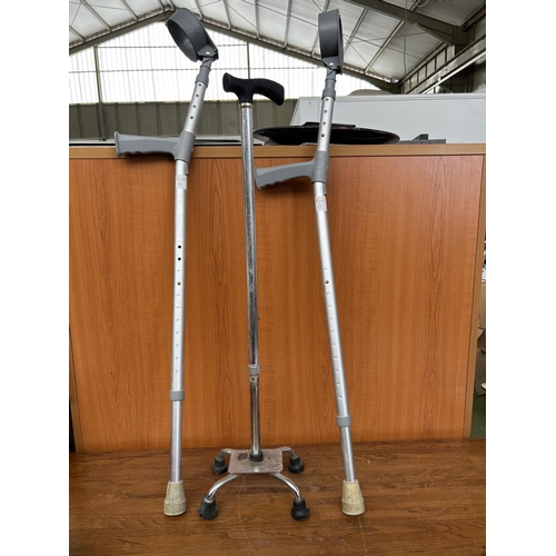 531 - Set of Coopers Lightweight Aluminium Height Adjustable Crutches and Walking Aid