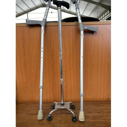 531 - Set of Coopers Lightweight Aluminium Height Adjustable Crutches and Walking Aid