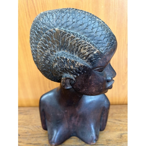 533 - Vintage Carved Wood African Woman Bust (28cm H.)