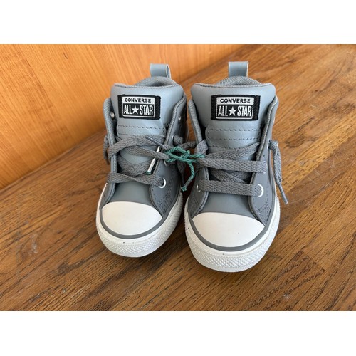 544 - Converse All Star Kids Sport Shoes size 21 (Unused)