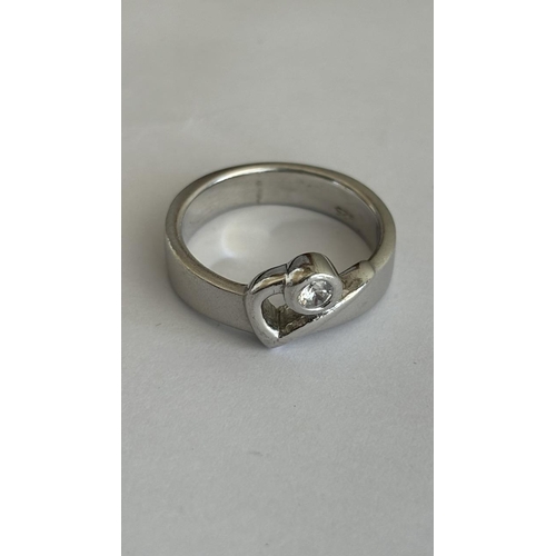 559 - Silver 925 Fashion Ring