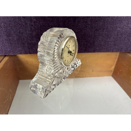 569 - Cavan Ireland Crystal Desk Clock (Untested)