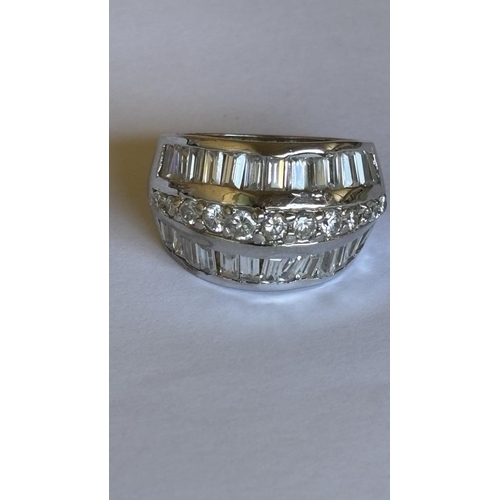 578 - Silver 925 Fashion Ring