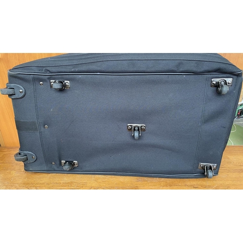 615 - Ridgefield Vintage Travel Luggage Bag