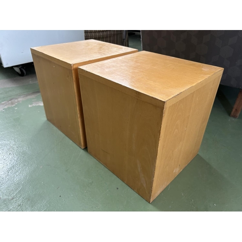 625 - x2 Wooden Shop Stools/Stands