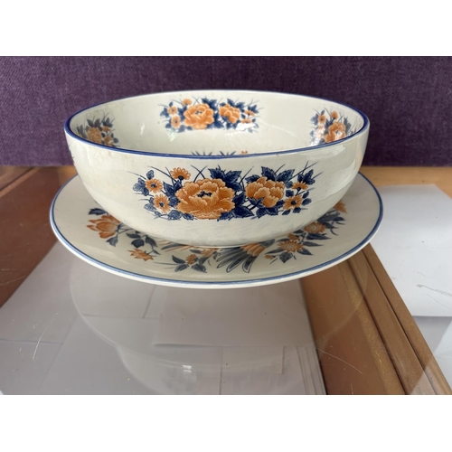 605 - Large Vintage 'Floral Birdie' Washing Bowl and Underplate - Taken Back on 8/10/2024