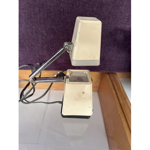 614 - Vintage Electric Adjustable Reading Lamp - Taken Back on 8/10/2024