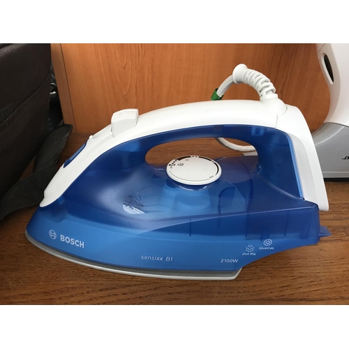 372 - Bosch and Silver Crest Steam Irons and Window Cleaner (x3 Items)