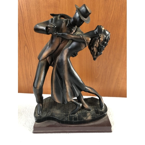 620 - Vintage Dancing Couple Synthetic Material Art Figurine (29cm H.)